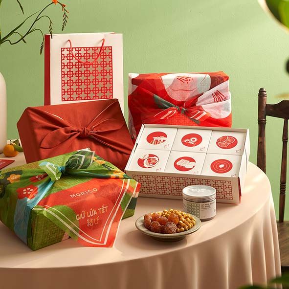 AIA Special Gift Set 01A