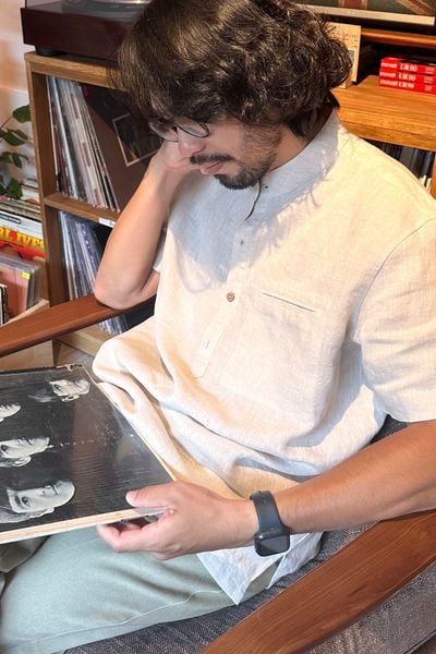 Emdash Men Linen Shirt – Band Collar – Natural