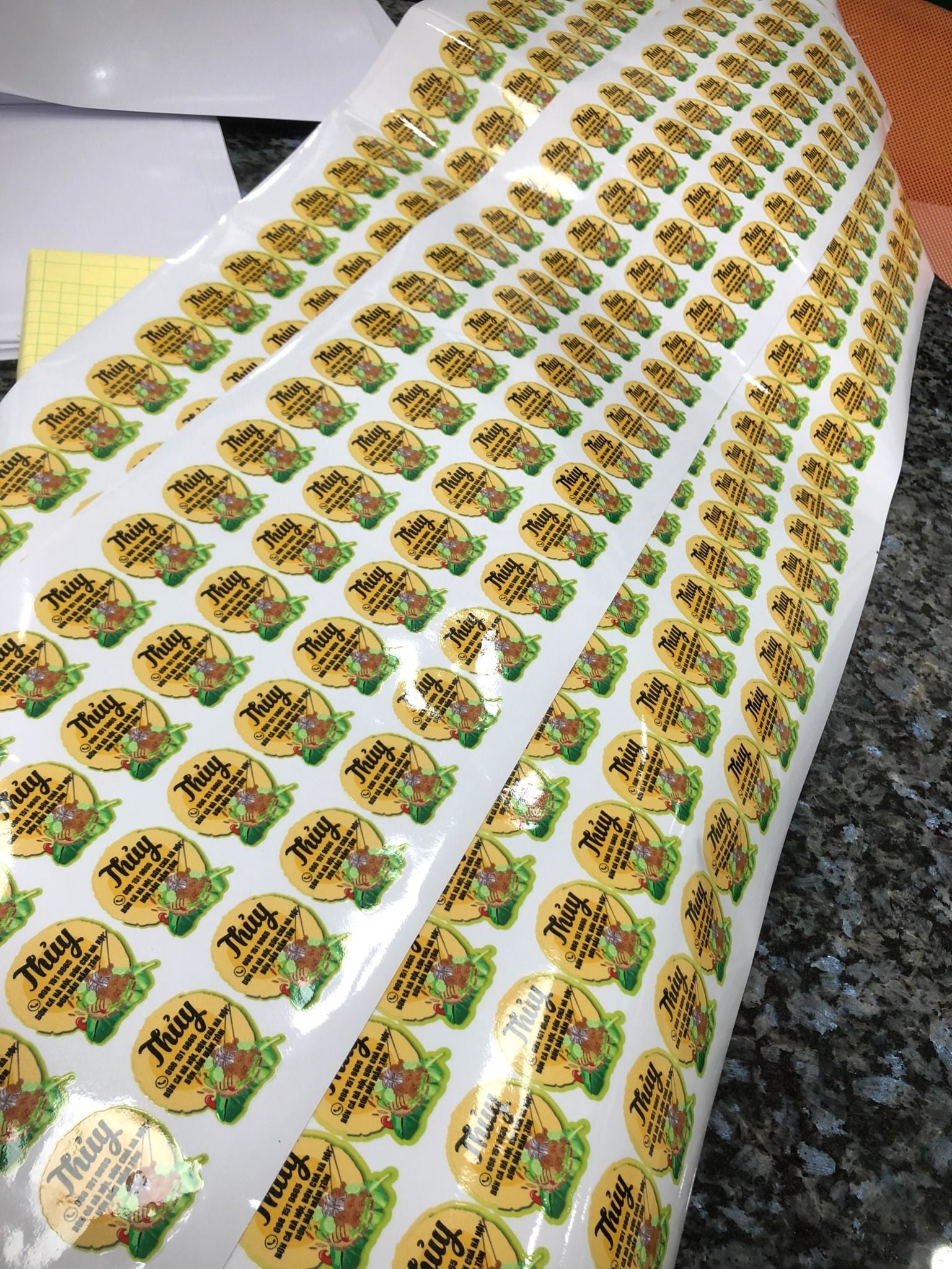 Tem decal tròn - Bún Đậu Thủy 
