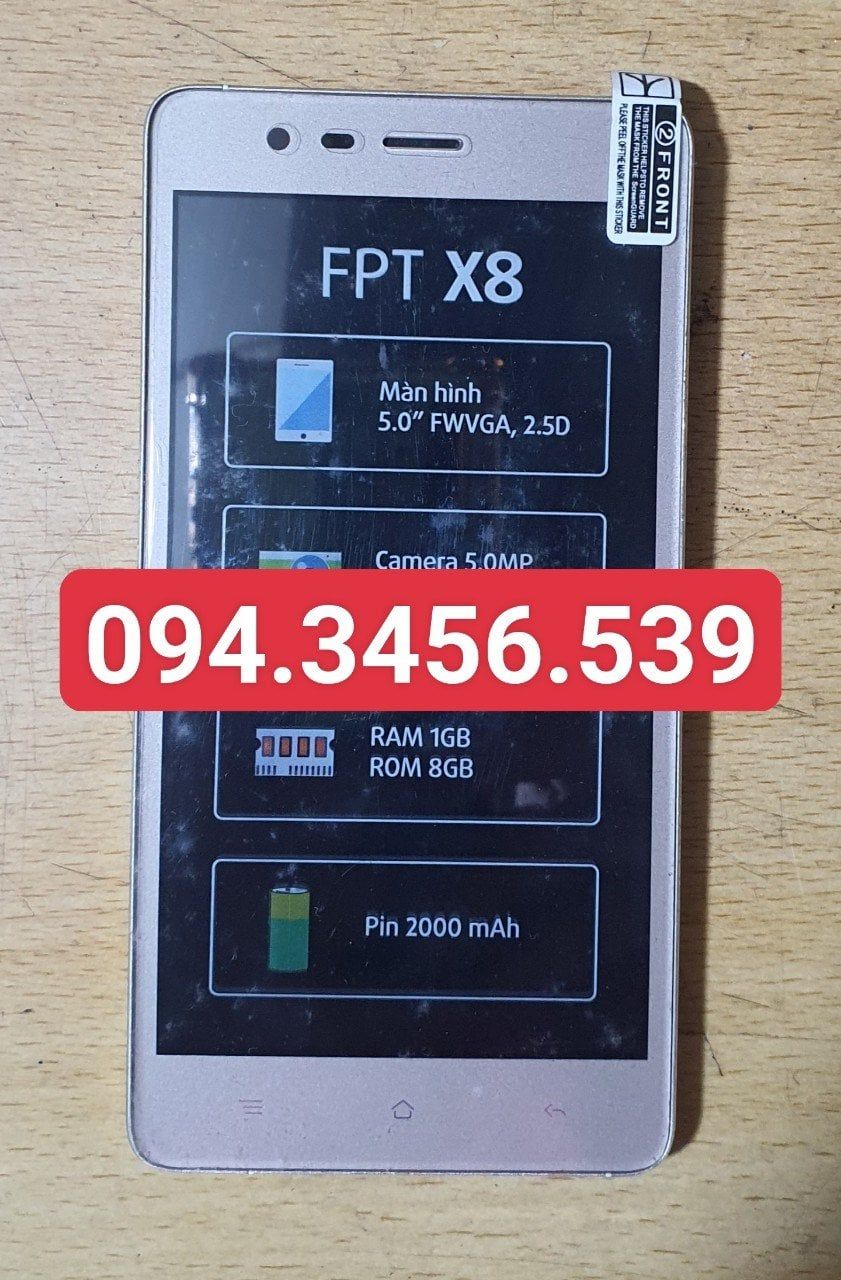  Màn hình FPT X8 