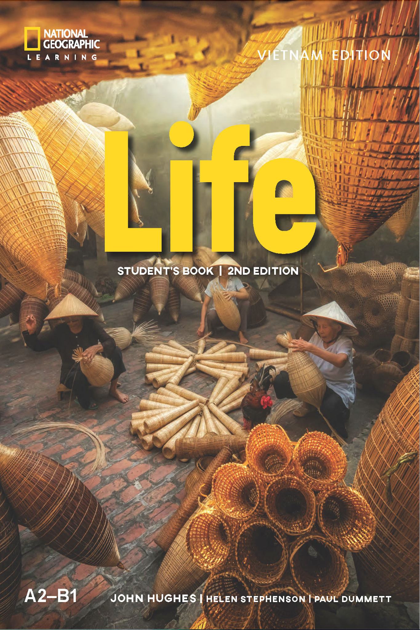 Life (BrE) (2 Ed) (VN Ed) A2-B1: Sách giấy với code làm bài tập online