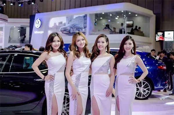  PG Nhân sự 