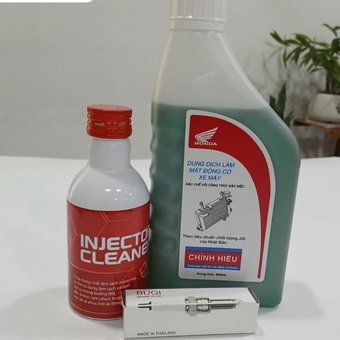 Combo 7( Nước làm mát+dung dịch vệ sinh kim phun+bugi xe AB110,125cc/Lead) 08CLAM9910YV6 -08CMCHIC60PCS -31917KPH901
