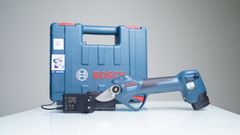 Máy cắt cành dùng pin Bosch Pro Pruner 06019K10K1