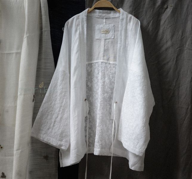  Haori trắng phối vải hoa 