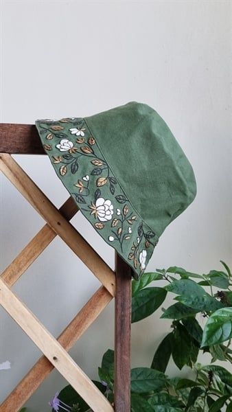  Nón hoạ tiết thêu hoa Zura 