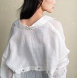  Áo Sơ mi Linen tơ trắng. 