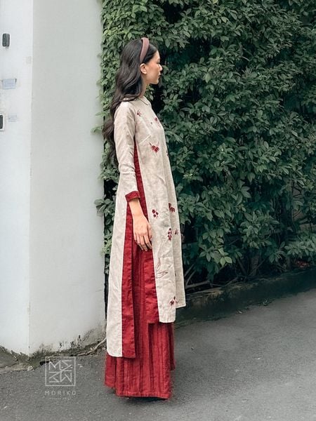  Áo dài Cổ tròn thêu hoa Rin 