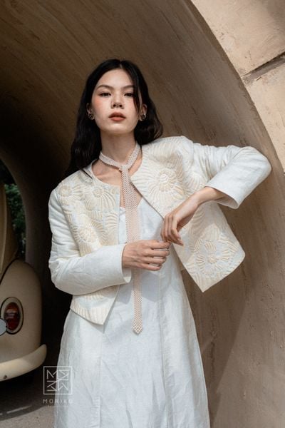  Box jacket - Áo khoác đũi tơ tằm thêu tay 