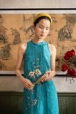 Áo dài KHUÊ (Áo dài cổ yếm tơ tằm thêu hoa trà trắng) 