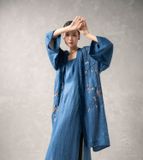  áo khoác dài ĐÌNH (Haori linen tơ thêu trái hồng) 