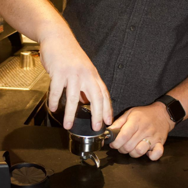 Dụng Cụ San Cà Phê bằng Điện NCD Pulse Tích hợp Công Nghệ Rung | NCD Pulse With Pulse Vibration - Nucleus Coffee Tools