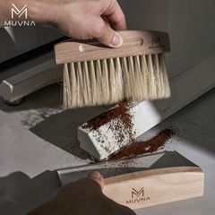 Chổi Quét - Vệ Sinh Bột Cà Phê Bằng Lông Ngựa Tay Cầm Gỗ Sồi Có Nam Châm MUVNA | Magnetic Coffee Counter Brush