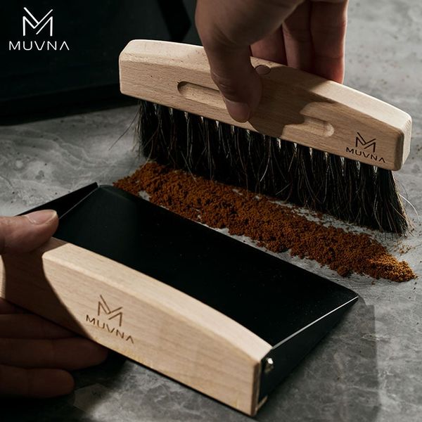 Chổi Quét - Vệ Sinh Bột Cà Phê Bằng Lông Ngựa Tay Cầm Gỗ Sồi Có Nam Châm MUVNA | Magnetic Coffee Counter Brush