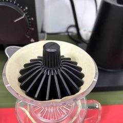 Dụng Cụ Hỗ Trợ Tráng Giấy Khi Pha Cà Phê Pour Over | Minos Filter Paper Anchor [PRE-ORDER]