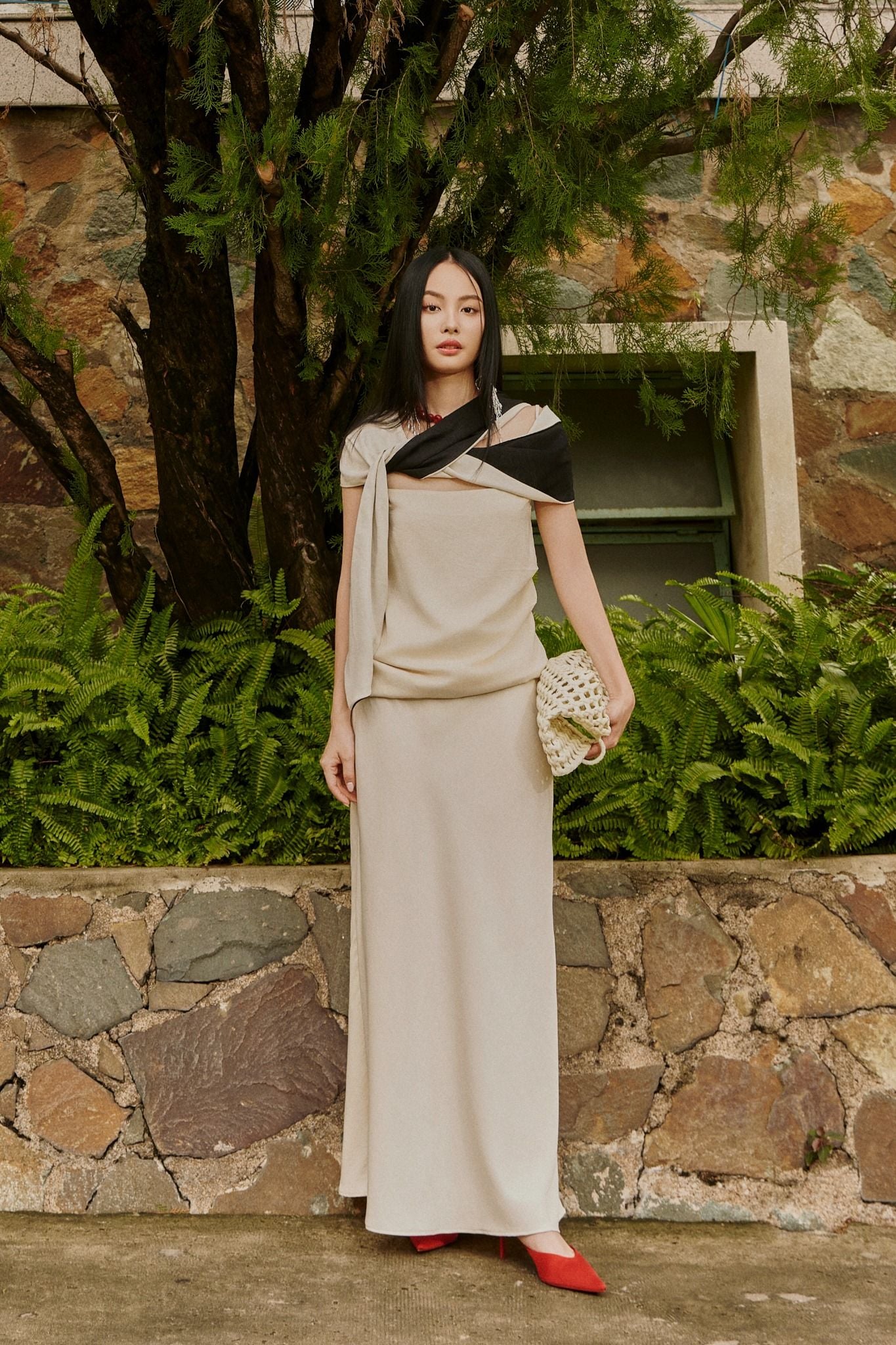 Aurora Top | Áo Xếp Nếp Kèm Khăn Choàng