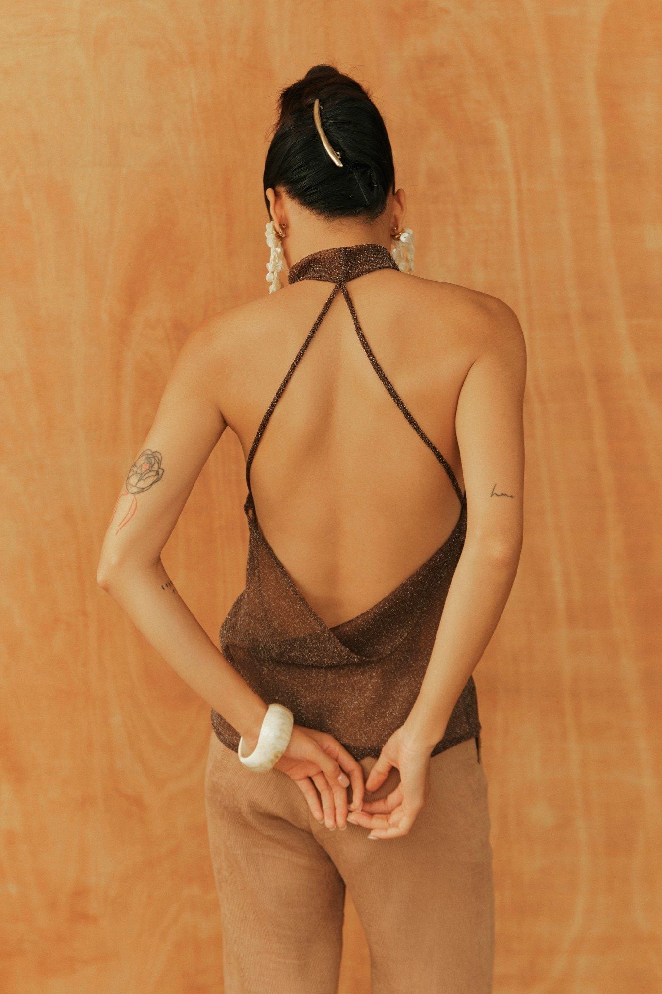 Amber Sheen Top | Áo Yếm Hở Lưng