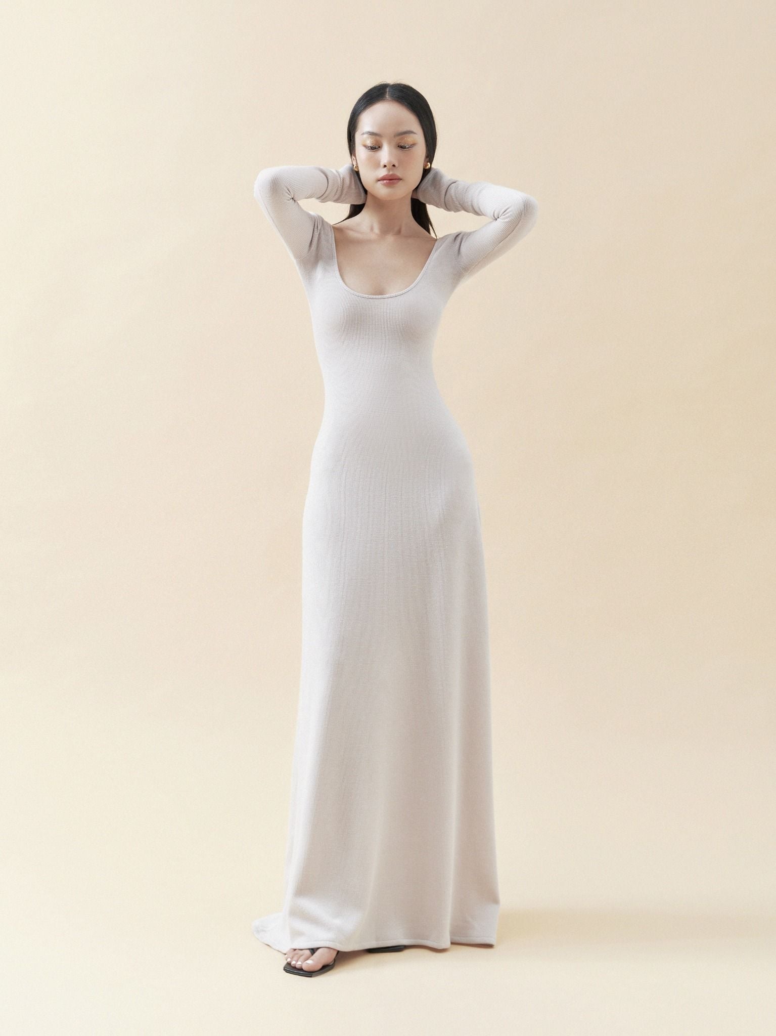 Orchid White Dress | Đầm Tay Dài Dáng Ôm