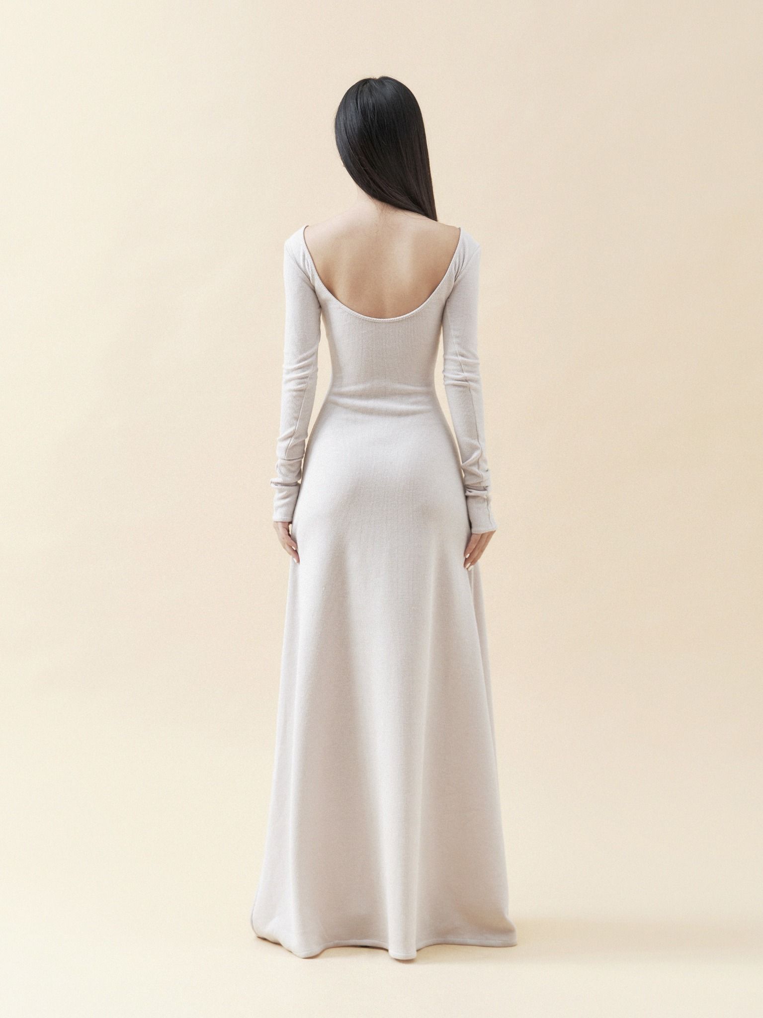 Orchid White Dress | Đầm Tay Dài Dáng Ôm