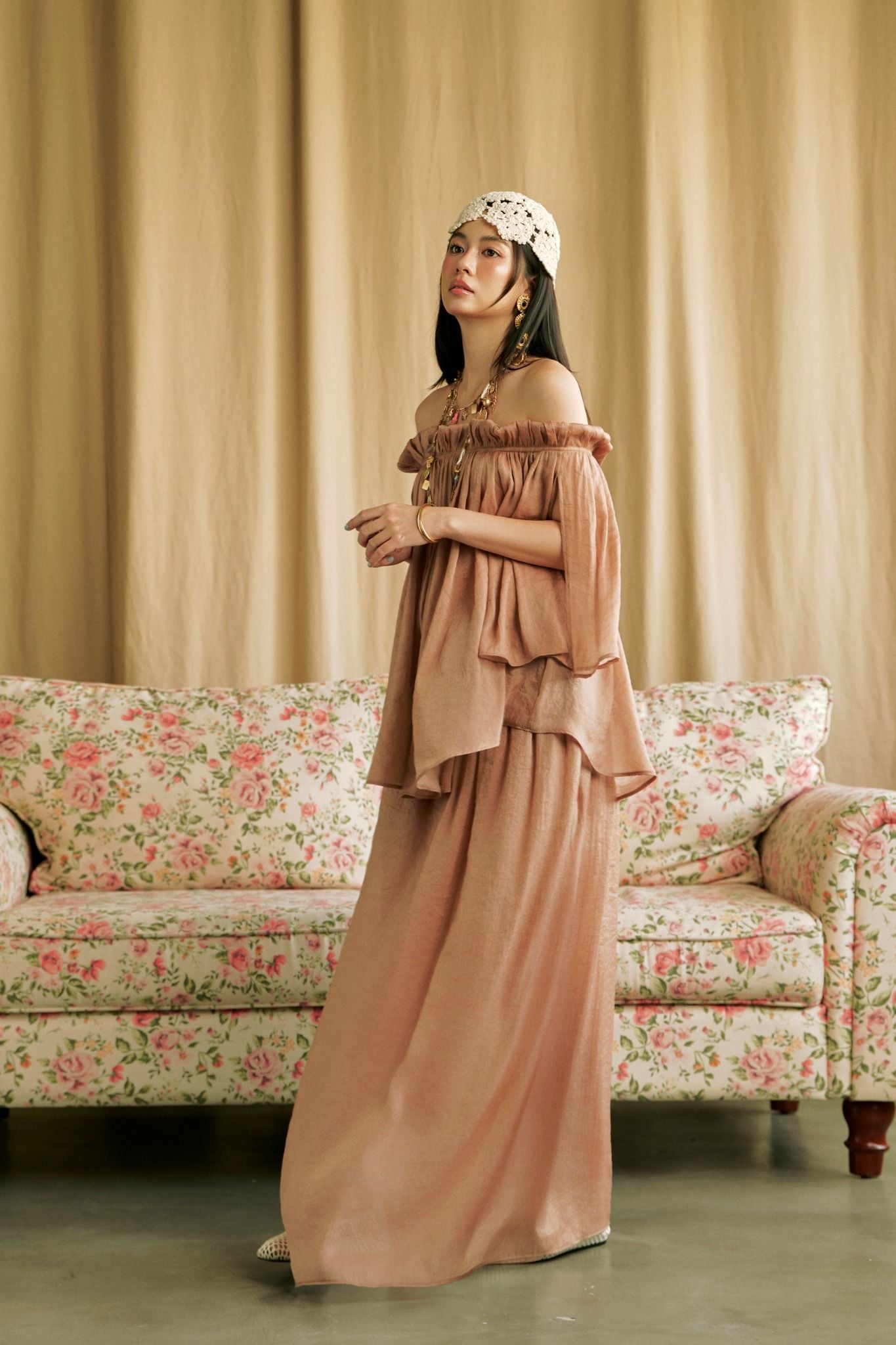 Moonlit Top | Áo Trễ Vai Xẻ Tay