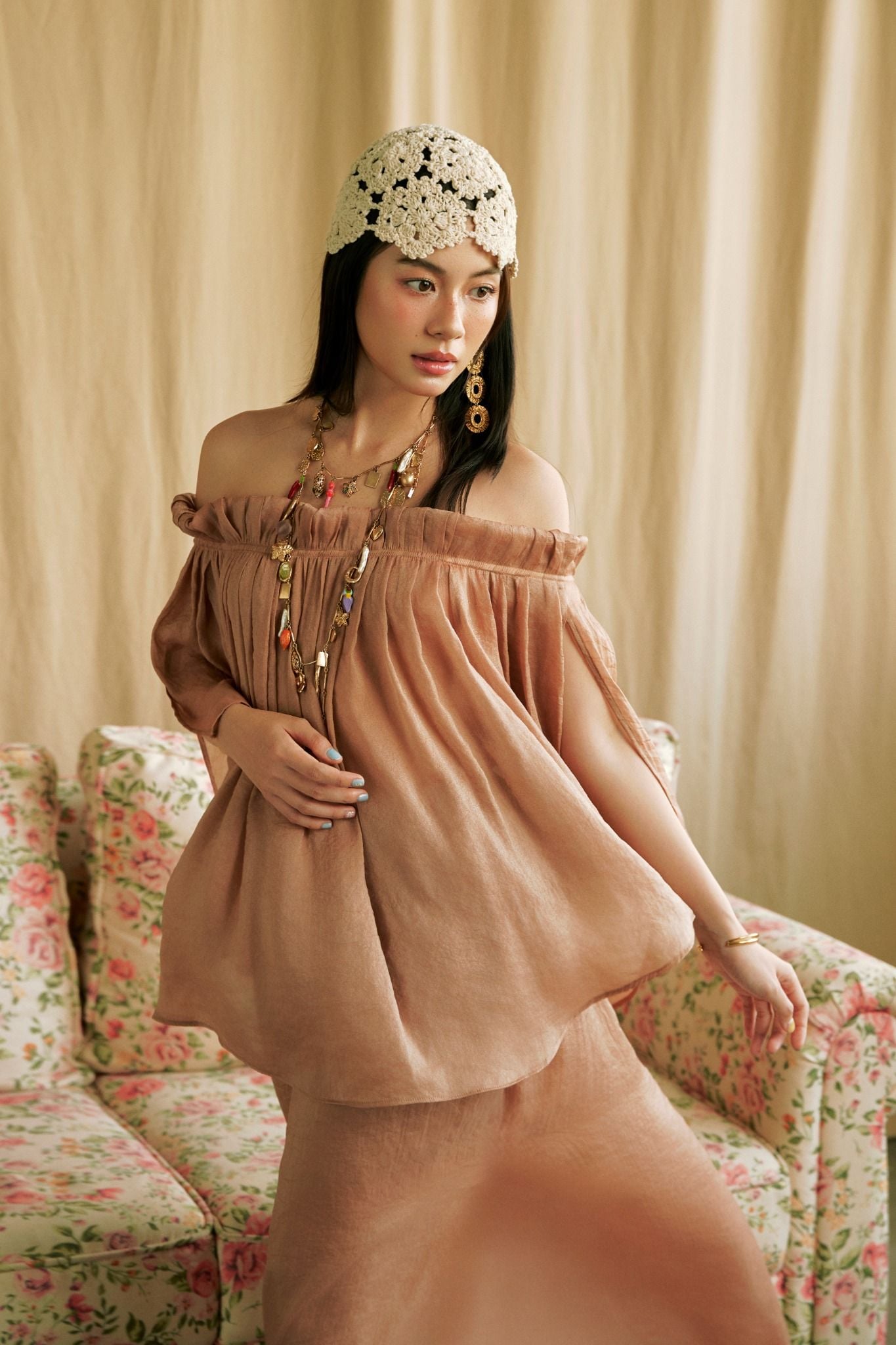 Moonlit Top | Áo Trễ Vai Xẻ Tay