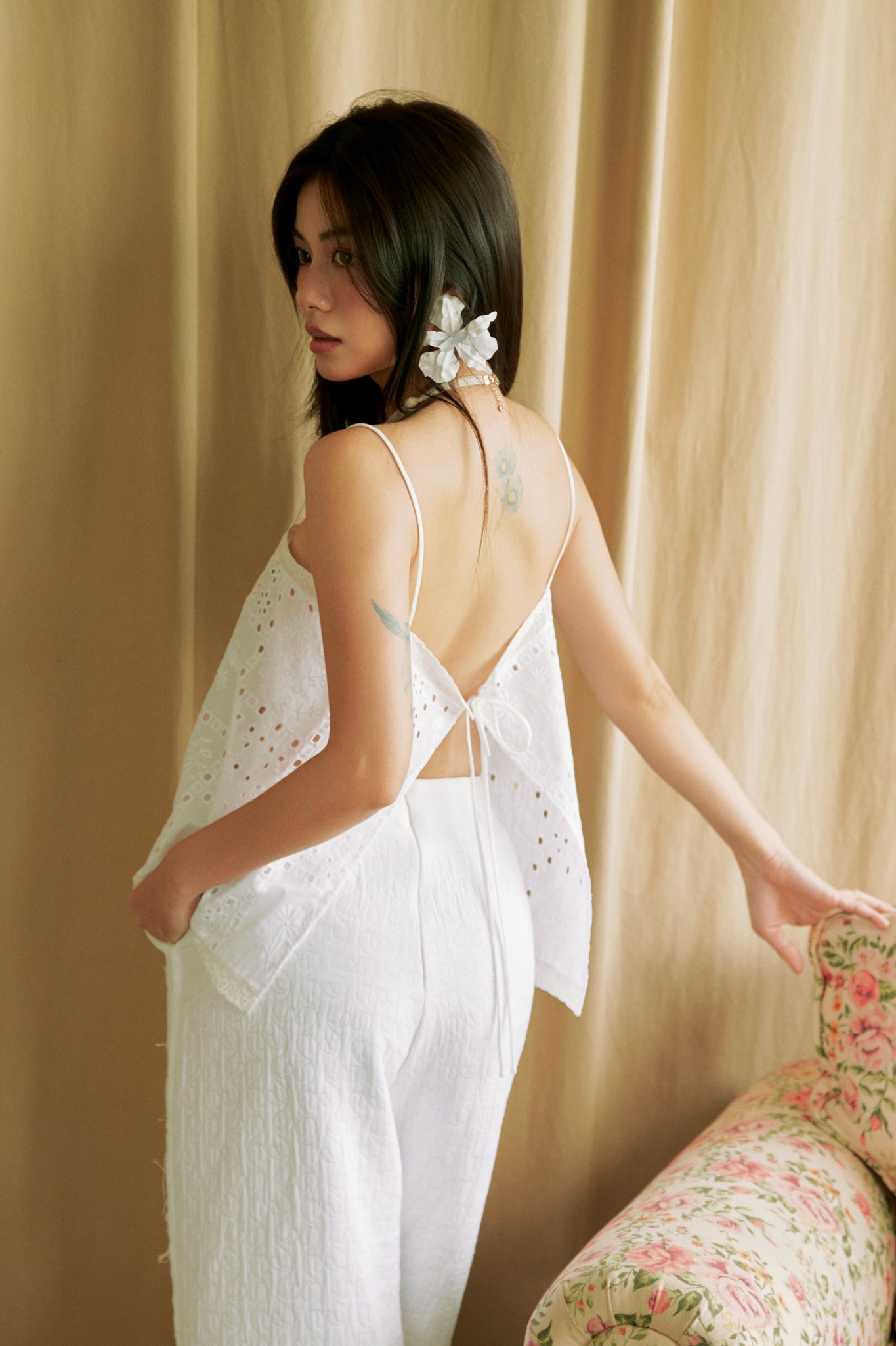 Lace Blossom Top | Áo Thêu Phối Ren