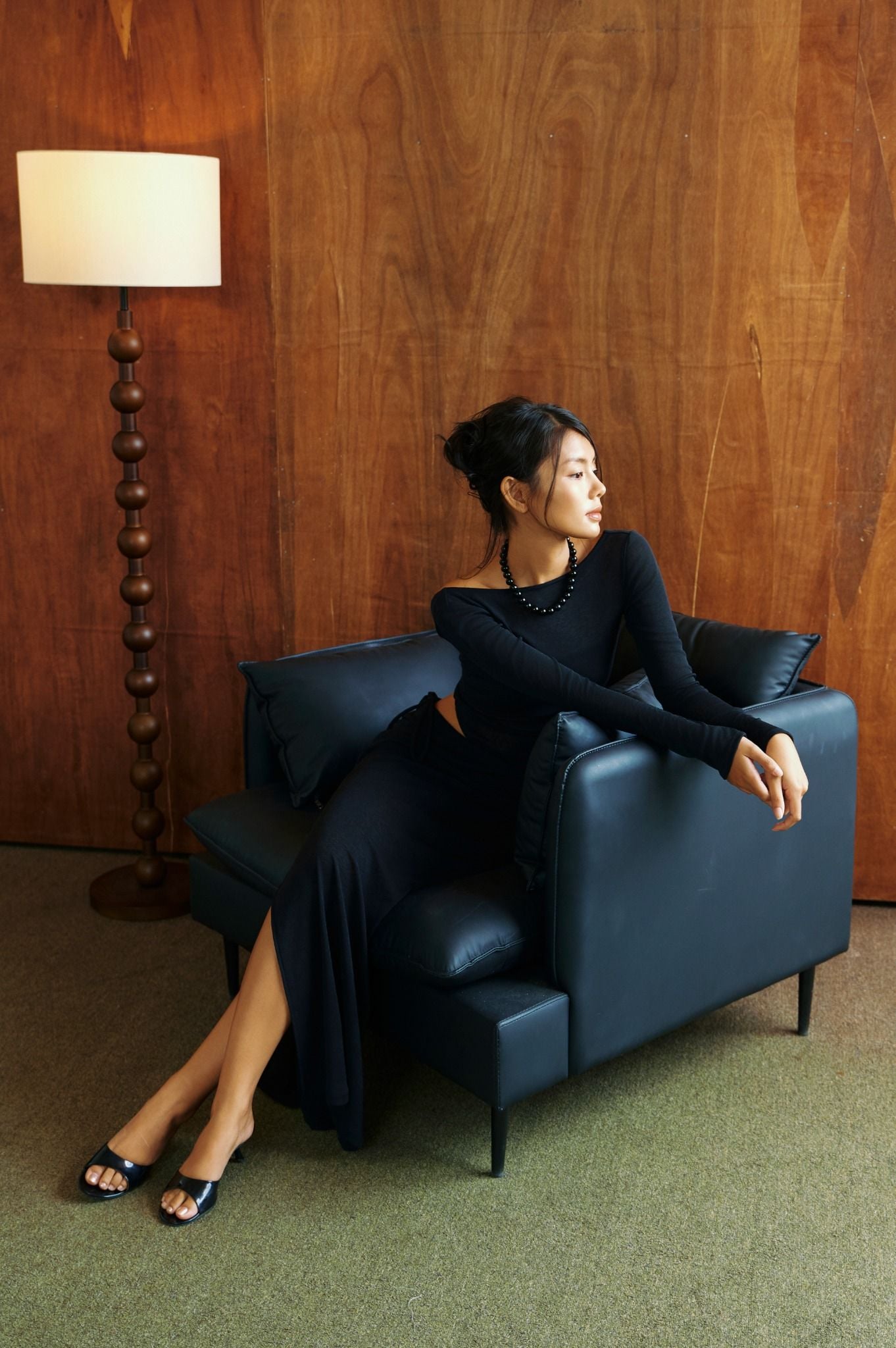 Twist Back Top | Áo Cổ Thuyền Hở Lưng