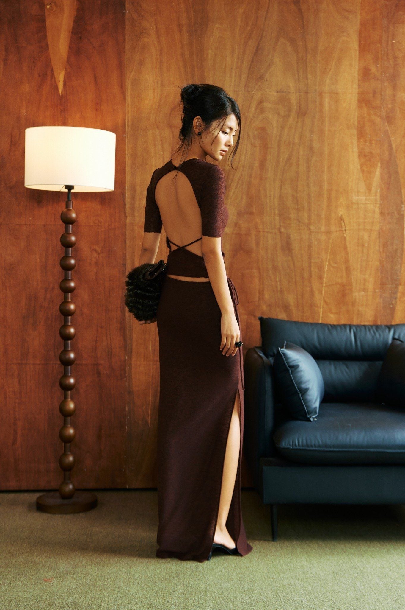 Choco Backless Top | Áo Cổ Cao Hở Lưng