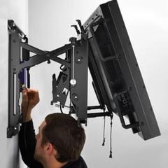 Hệ thống treo màn hình chuyên nghiệp FConnexSys™ Video Wall Chief Legrand