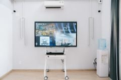 Combo Màn hình tương tác Optoma 5753rk & Video sound bar Yamaha CS-800 cho phòng họp nhỏ/ Huddle room