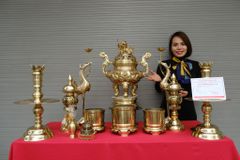 Bộ Ngũ Sự Bằng Đồng Cát Tút  Song Long Chầu Nguyệt Cao 60 Catut + Đèn Cao 45cm + Bộ Bát Hương
