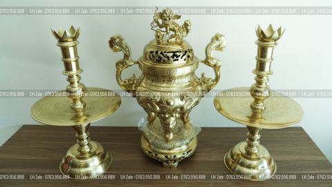 Bộ Tam Sự Nến Bằng Đồng Cát Tút Song Long Chầu Nguyệt Cao 60 Cm