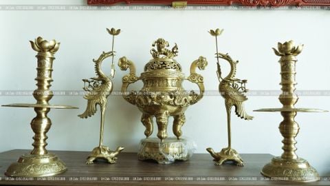 Đỉnh Đồng Ngũ Sự Bằng Đồng Vàng Song Long Chầu Nguyệt Cao 60 Cm