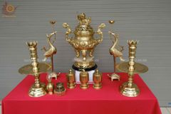 Bộ Ngũ Sự Bằng Đồng Cát Tút  Song Long Chầu Nguyệt Cao 60 Catut + Bộ Ba Đài 10 Catut