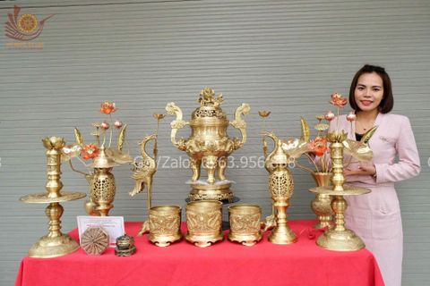 Bộ Ngũ Sự Bằng Đồng Vàng Cao 60 Rồng Vàng Mộc + Bát Hương +Đèn Thờ + Lọ Hoa