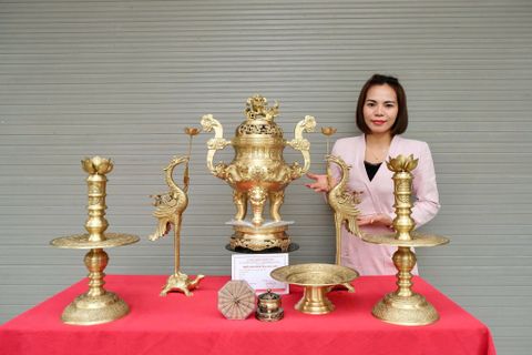 Bộ Ngũ Sự Bằng Đồng Vàng Cao 60 Rồng Vàng Mộc +Mâm bồng 30cm