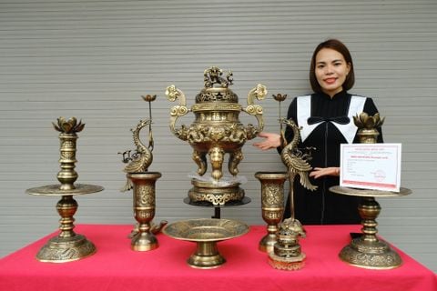 Bộ Ngũ Sự Bằng Đồng Vàng Cao 60 Rồng Màu 2 CN + Ống Hương + Mâm