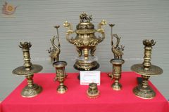 Bộ Ngũ Sự Bằng Đồng Vàng Cao 60 Rồng Màu 2 CN + Ống Hương