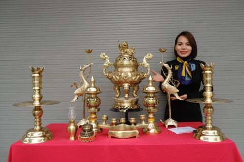 Bộ Ngũ Sự Bằng Đồng Cát Tút  Song Long Chầu Nguyệt Cao 60 Catut + Đèn Cao 45cm + Ngai Chén