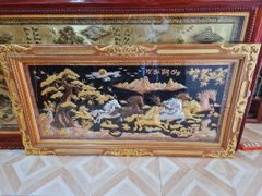 Tranh Mã Đáo Thành Công Kích Thước 170 x 90  Đồng Đỏ  Nền Đen Dát Vàng - Khung Sồi Đục Hoa Văn Dát Vàng Khung