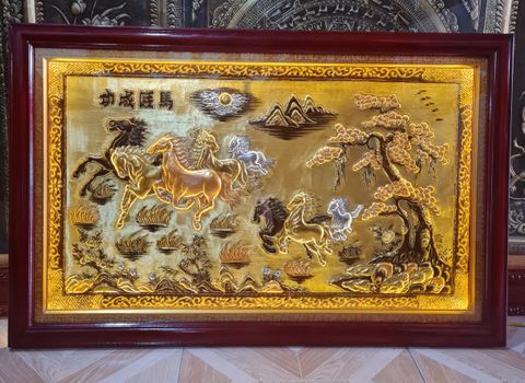 Tranh Mã Đáo Thành Công Kích Thước 110 x70  Đồng Vàng Xước Dát Vàng - Khung Trơn