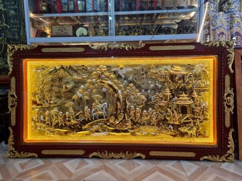 Tranh Vinh Quy Bái Tổ  Kích Thước 230 x120  Đồng Vàng Xước Dát Vàng - Khung Sồi Đục Hoa Văn, Dát Vàng Khung