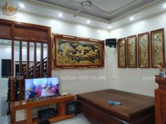 Tranh Mã Đáo Thành Công Kích Thước 170 x90  Đồng Vàng  Nền Đen Dát Vàng - Khung Sồi Đục Hoa Văn Dát Vàng Khung