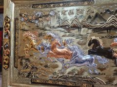 Tranh Mã Đáo Thành Công Kích Thước 170 x90  Đồng Vàng Xước Dát Vàng - Khung Đồng