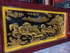 Tranh Mã Đáo Thành Công Kích Thước 230 x120  Đồng Vàng  Nền Đen Dát Vàng - Khung Sồi Đục Hoa Văn