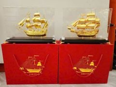 Mô hình Thuyền mạ vàng 24k- Ngang 50cm, cao 35cm, sâu 22cm