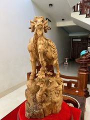 Tượng Linh Vật Nhất dương gỗ ngọc am đỏ chất gỗ già thơm liền khối Kt. Cao66. N32.s16
