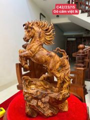 Tượng Linh vật Nhất mã gỗ cẩm việt hàng kỹ liền khối 100% siêu vân Kt Cao42. N23.s15