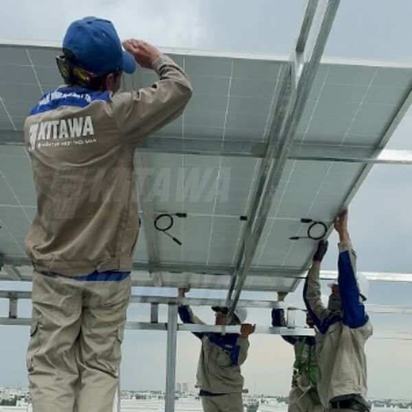 Combo Hệ Thống Điện Mặt Trời Hòa Lưới Bám Tải 30kWp 3 Pha 380V