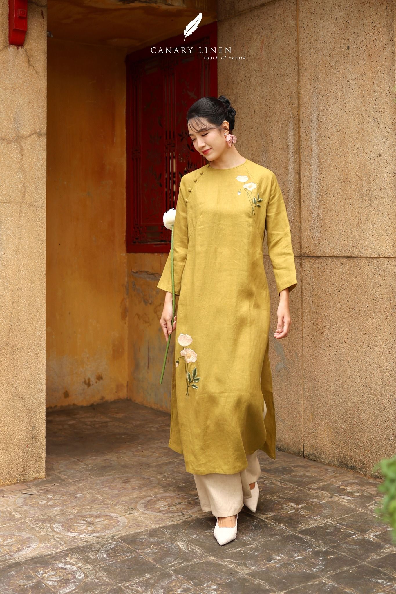 Áo dài cổ tròn - Hoa Anh Túc 